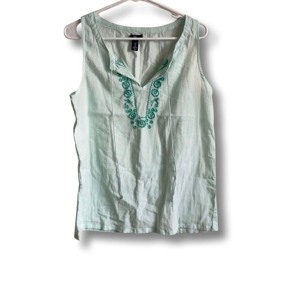 Gap Mint V Neck Embroidered Tank - Picture 1 of 6
